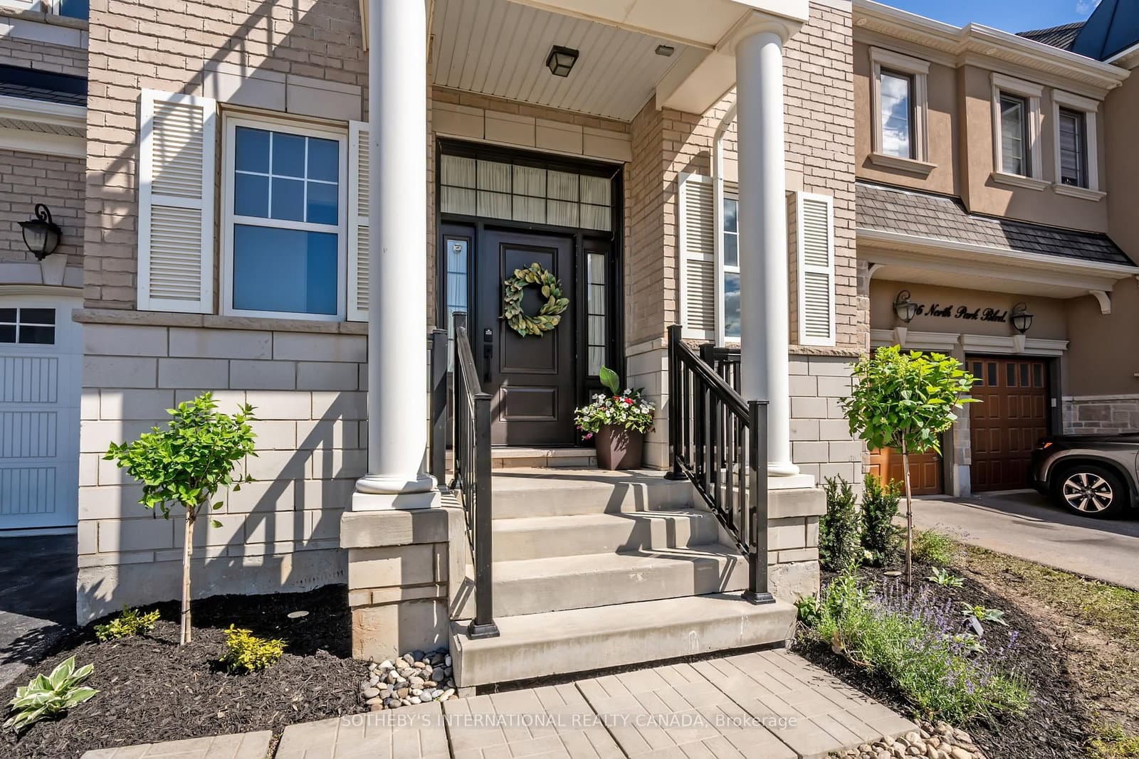 North Park Boulevard in Oakville · Glenorchy — photo 2