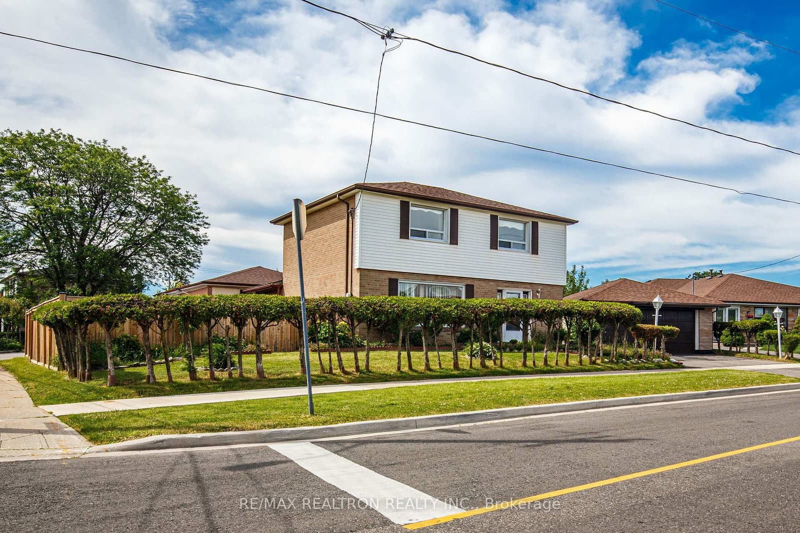 Hullmar Drive in Toronto · Black Creek — photo 2