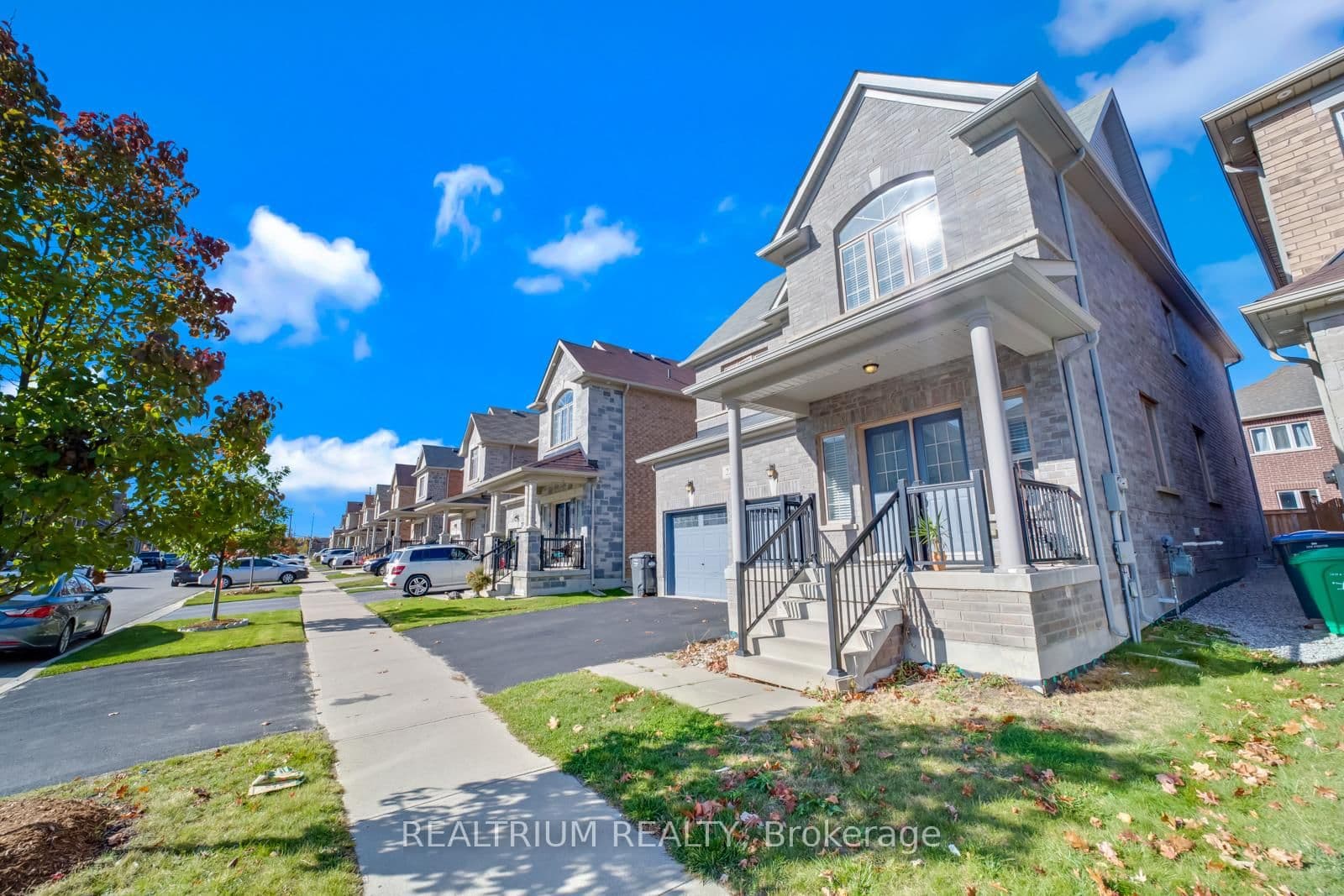 Clockwork Drive in Brampton · Northwest Brampton — photo 3