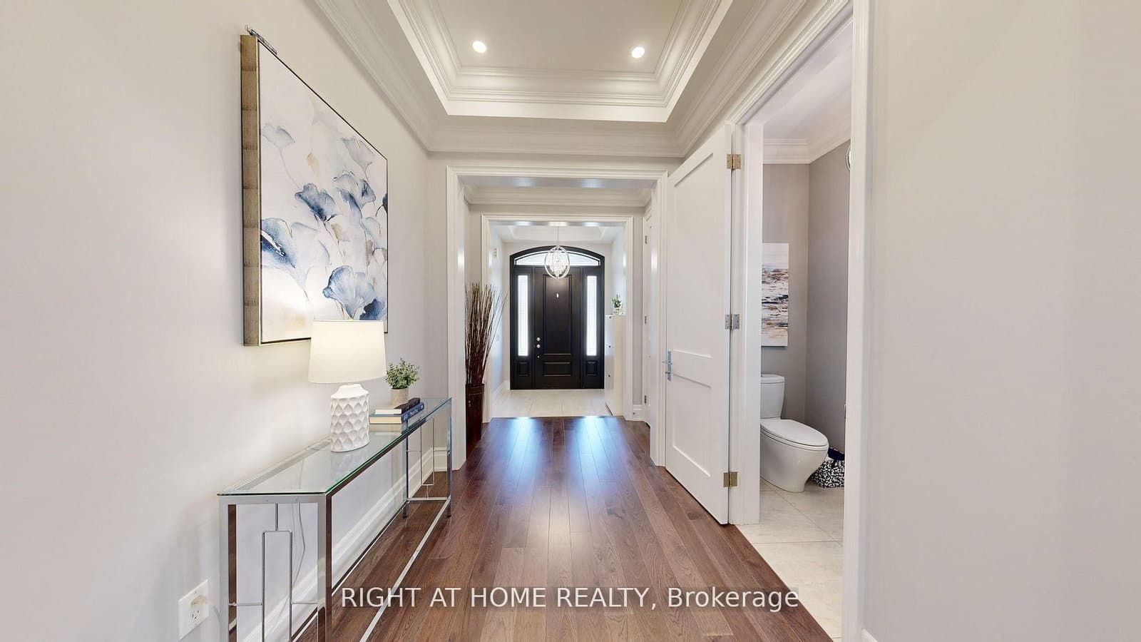 Tudor Avenue in Oakville · West — photo 3