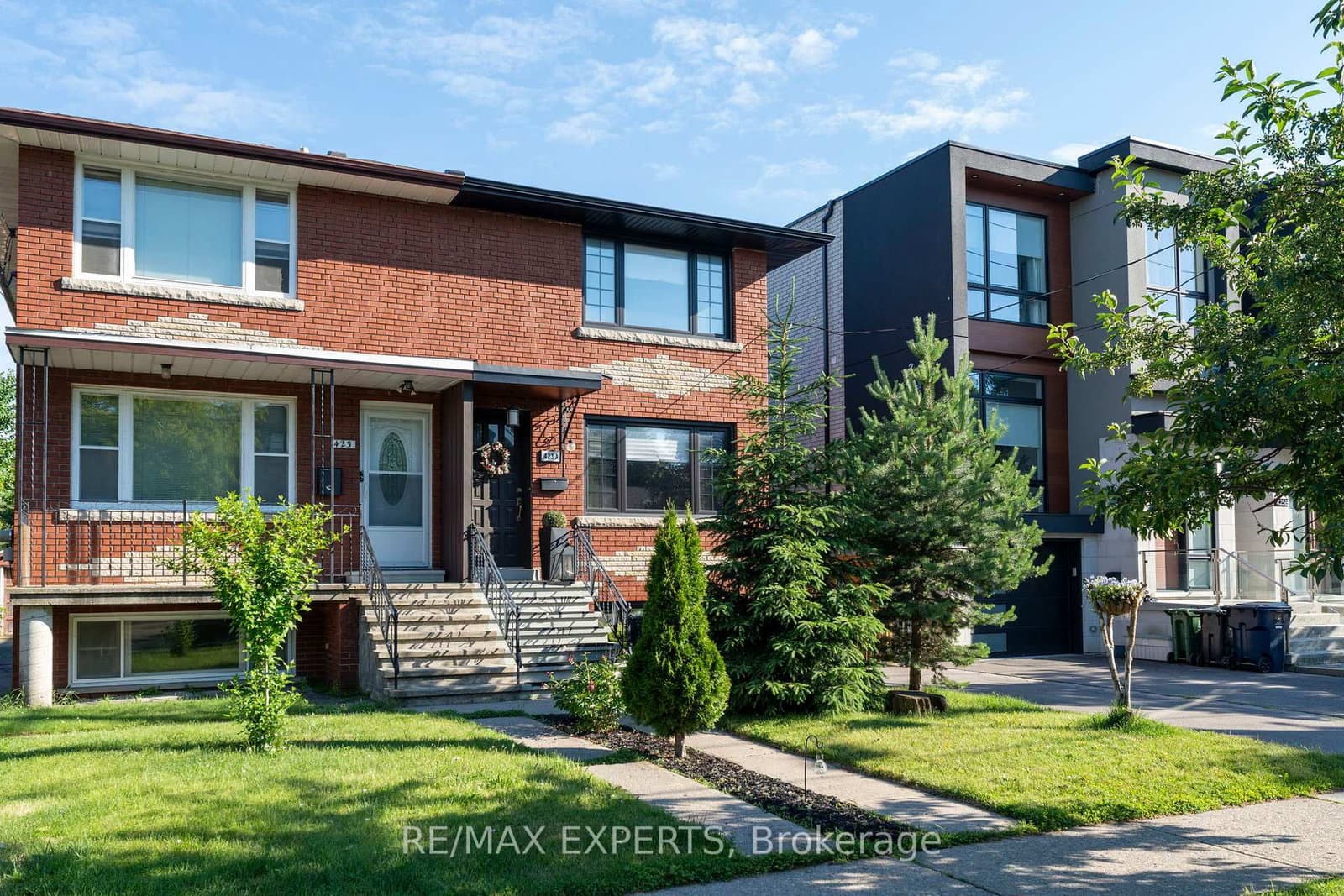 Photo of 423A Valermo Drive in Toronto · Alderwood