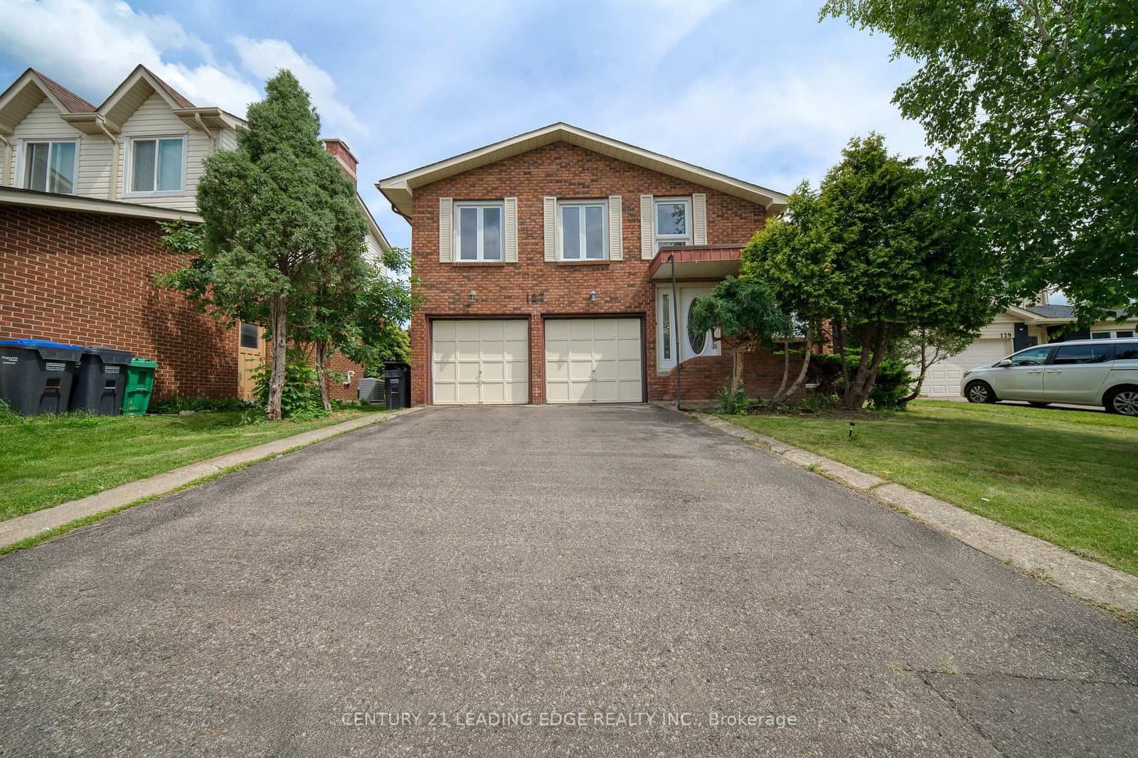Photo of Elgin Drive in Brampton · Brampton South