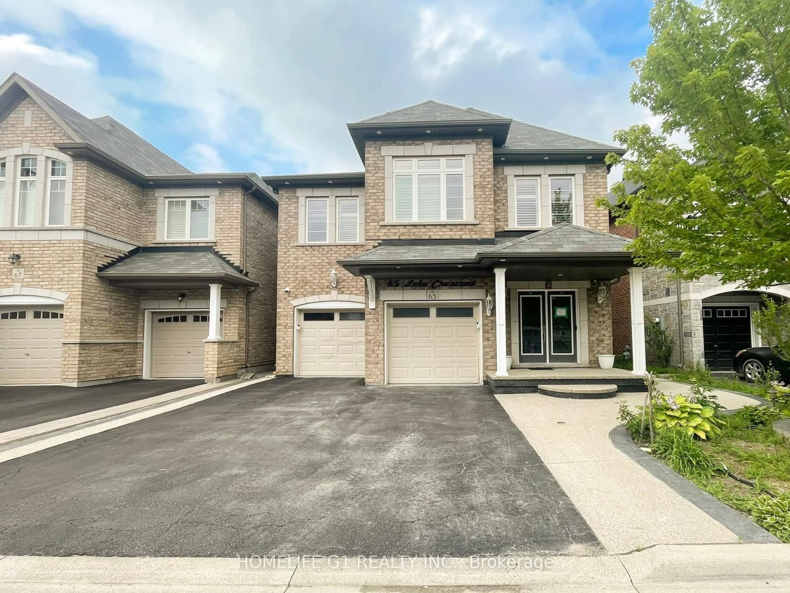 Photo of Lola Crescent in Brampton · Northwest Brampton