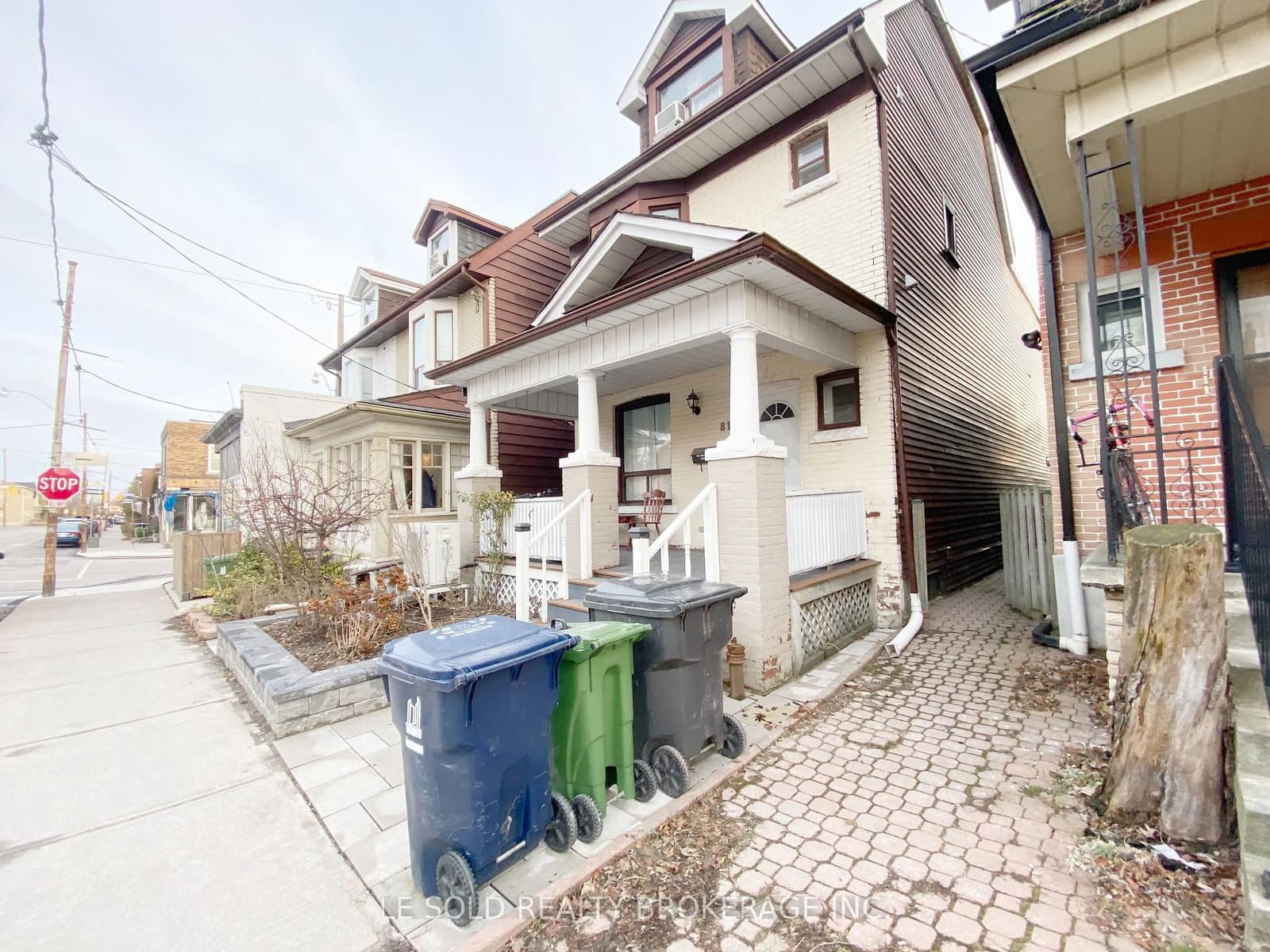 Hallam Street 201 in Toronto · Dovercourt-Wallace Emerson-Junction — photo 3