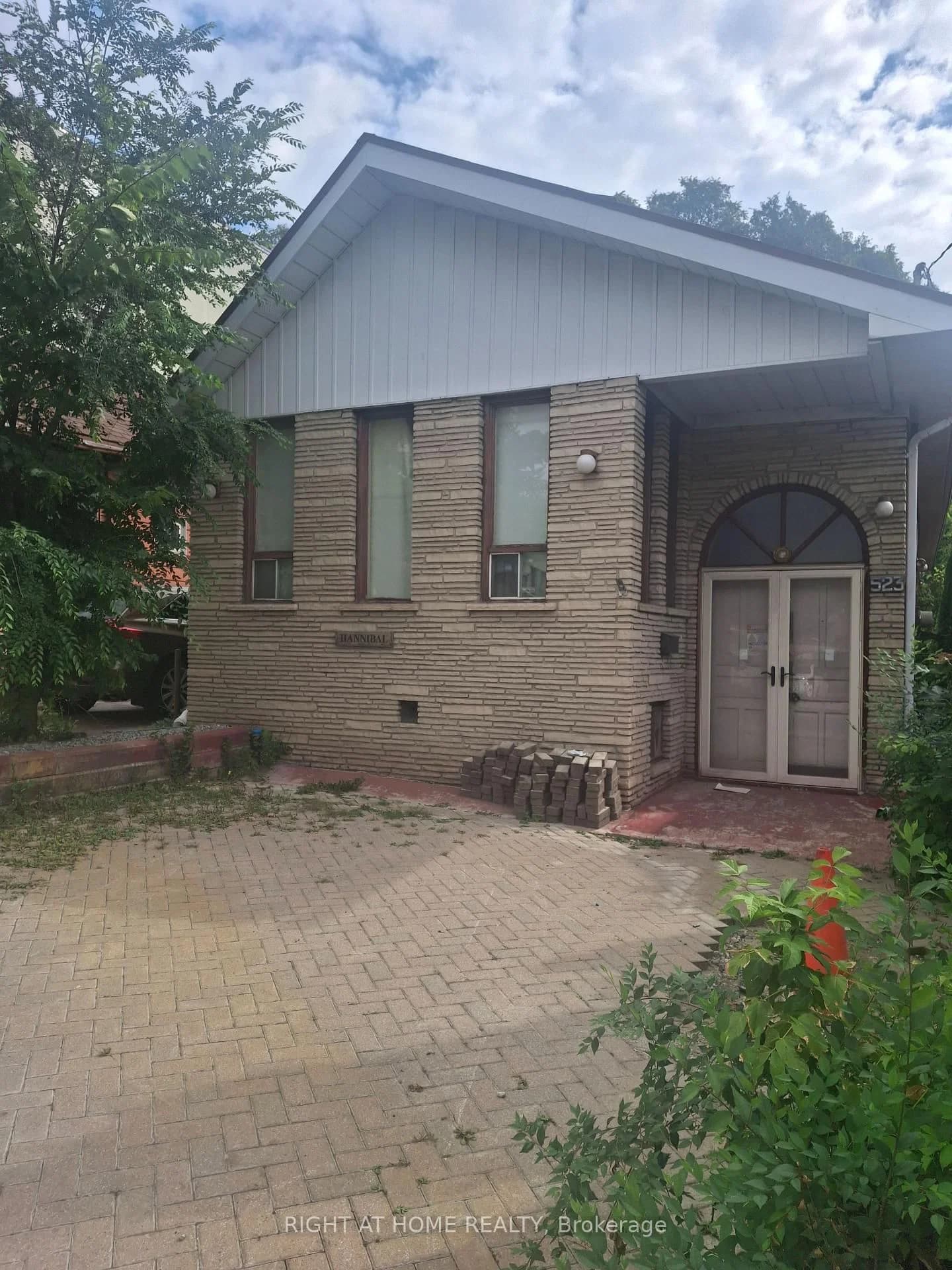 Photo of Caledonia Road in Toronto · Caledonia-Fairbank