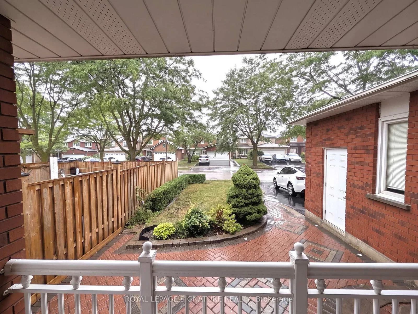 Photo of Bankview Circle in Toronto · West Humber-Clairville
