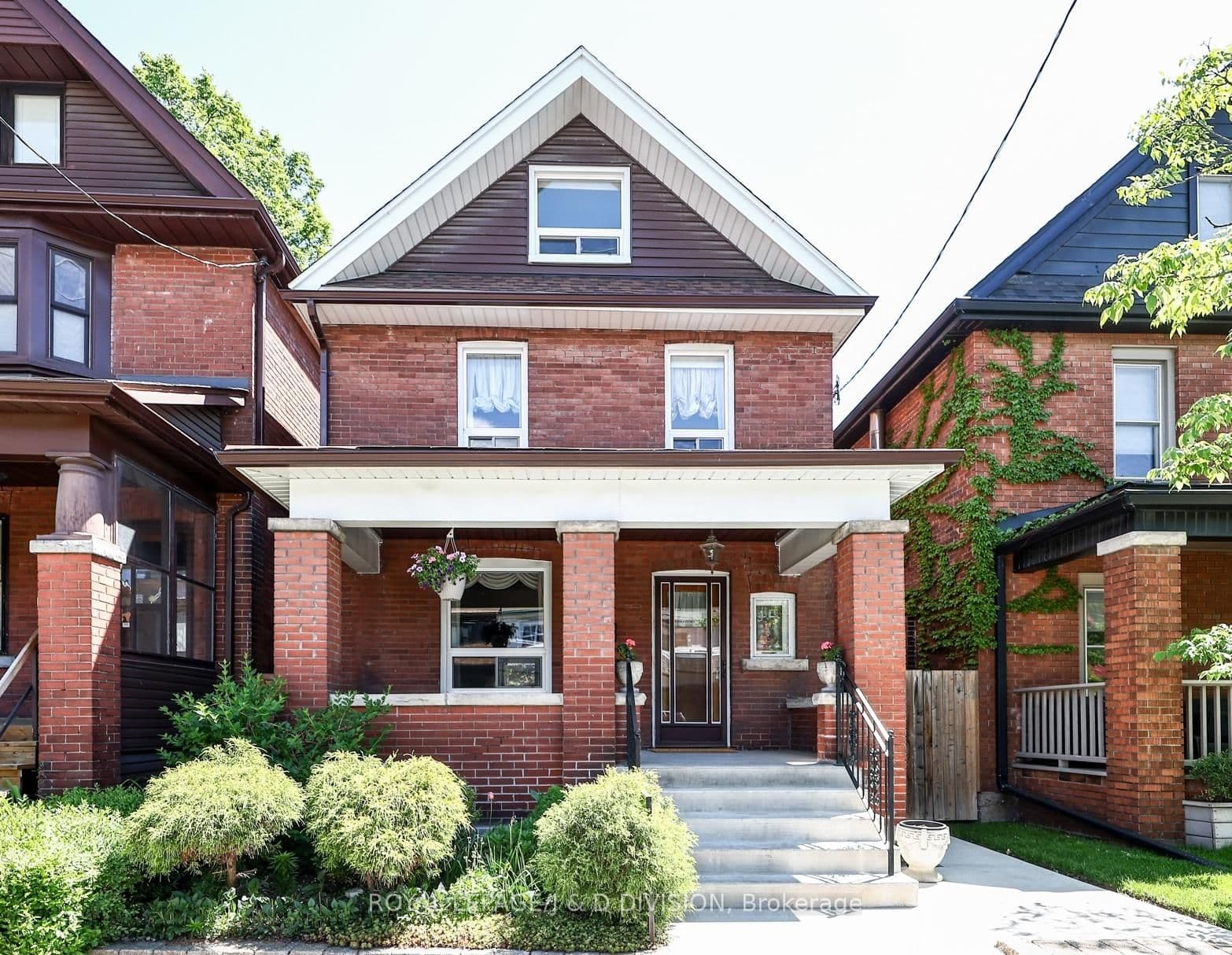 Photo of Runnymede Road in Toronto · Junction Area