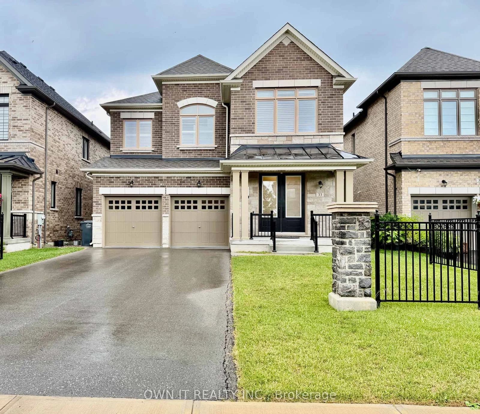 Photo of Lost Canyon Way in Brampton · Credit Valley