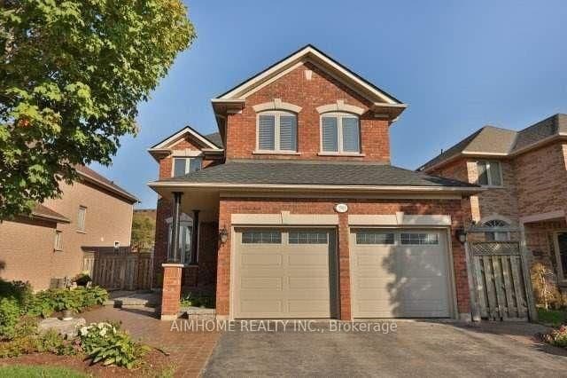 Photo of Grovehill Road in Oakville · River Oaks