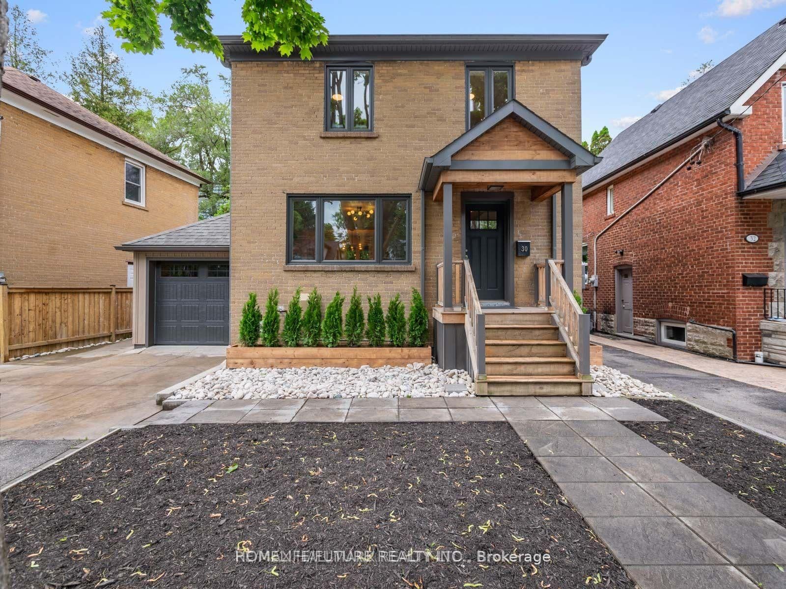Coe Hill Drive, # in Toronto · High Park-Swansea