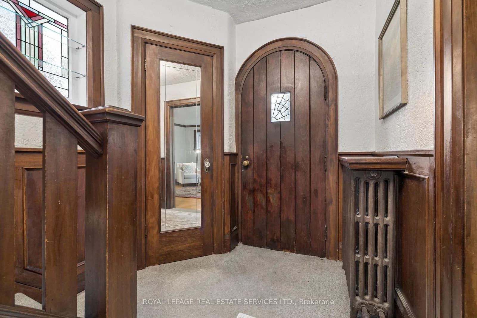 Riverview Gardens in Toronto · Lambton Baby Point — photo 2
