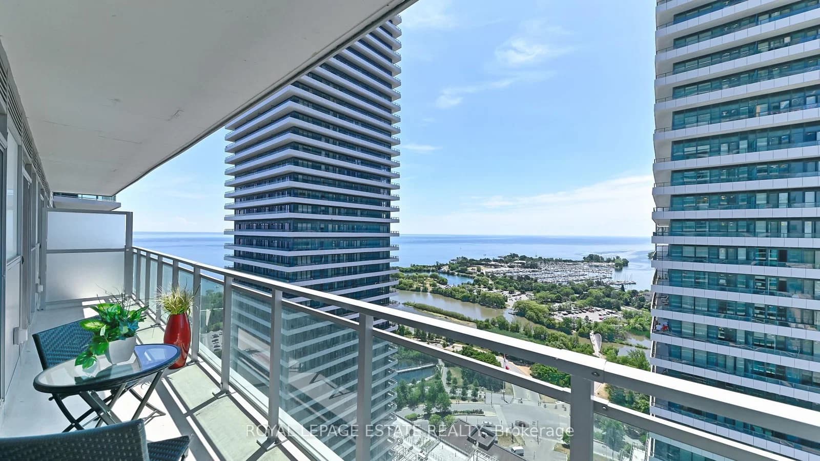 Photo of Shore Breeze Drive in Toronto · Mimico