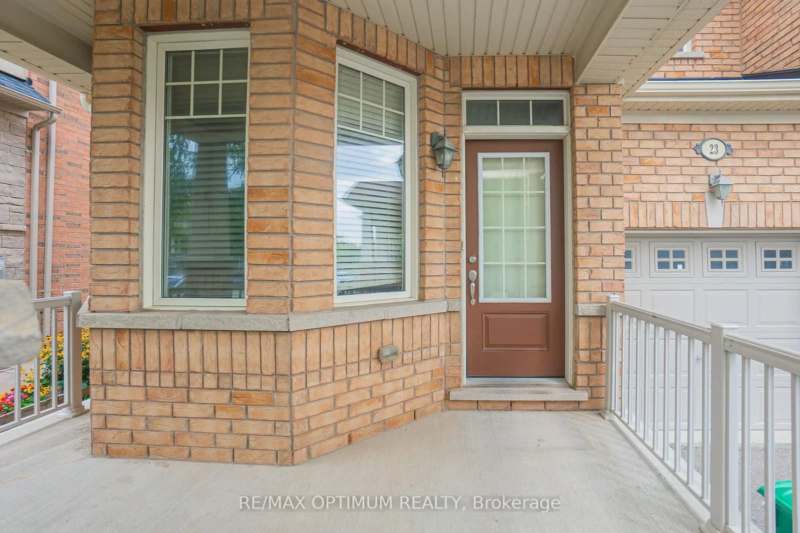 Merrickville Way in Brampton · Bram West — photo 3