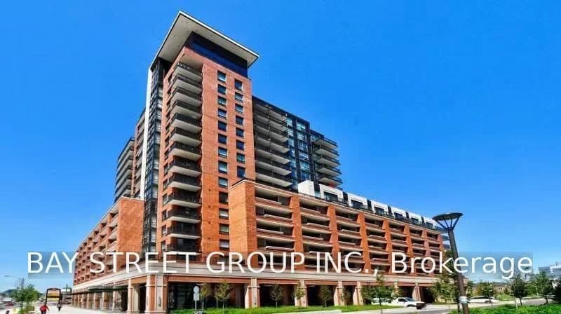 Dufferin Street in Toronto · Yorkdale-Glen Park — photo 2