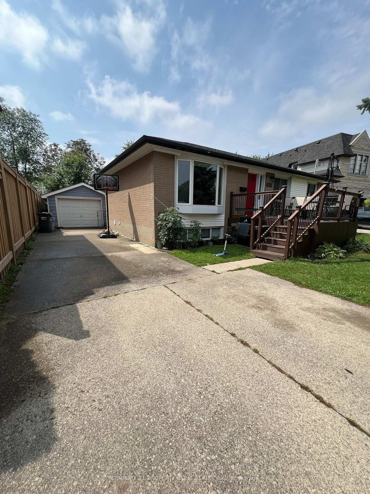 Sherin Drive in Oakville · West — photo 3