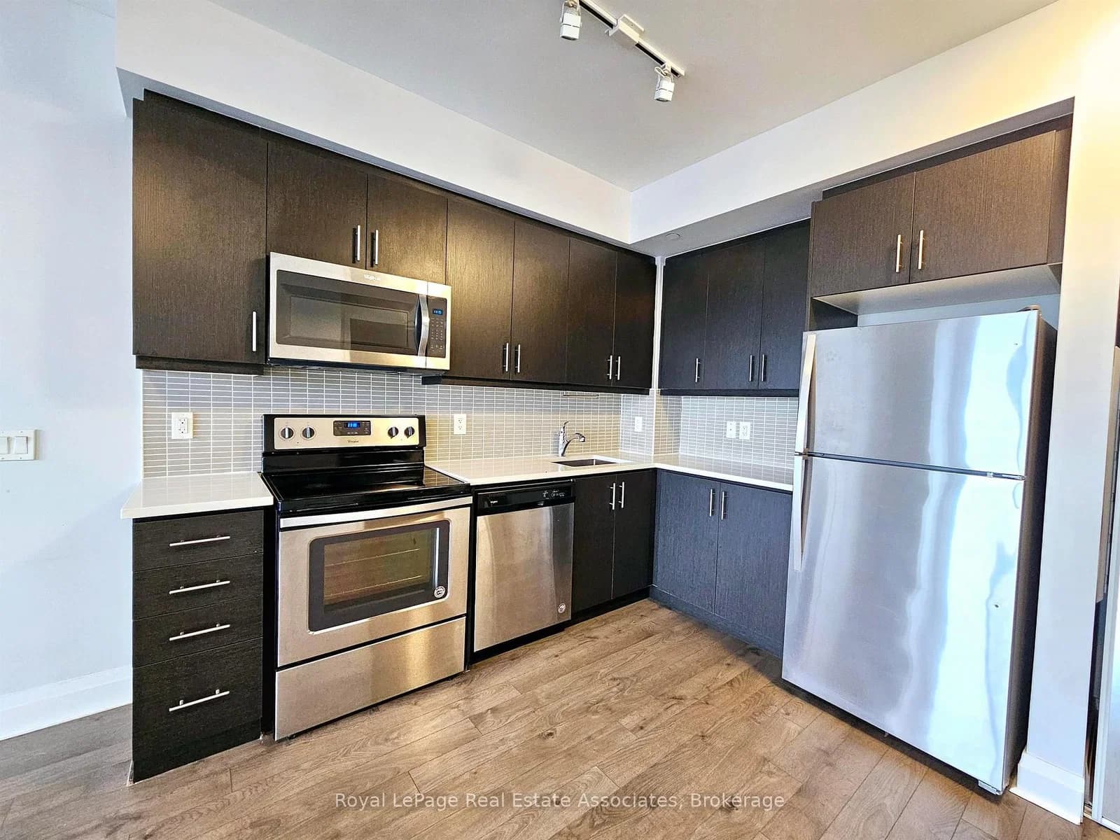 Zorra Street in Toronto · Islington-City Centre West — photo 2