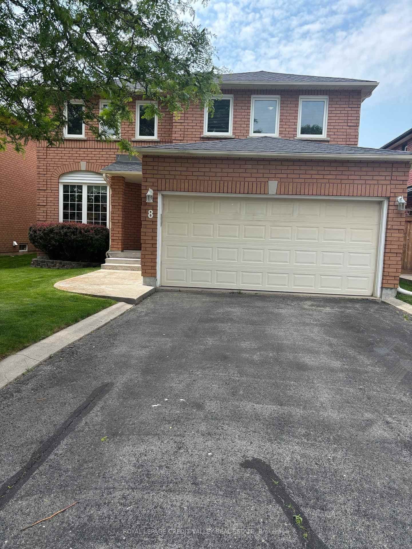 Livingston Drive in Caledon · Rural Caledon — photo 2