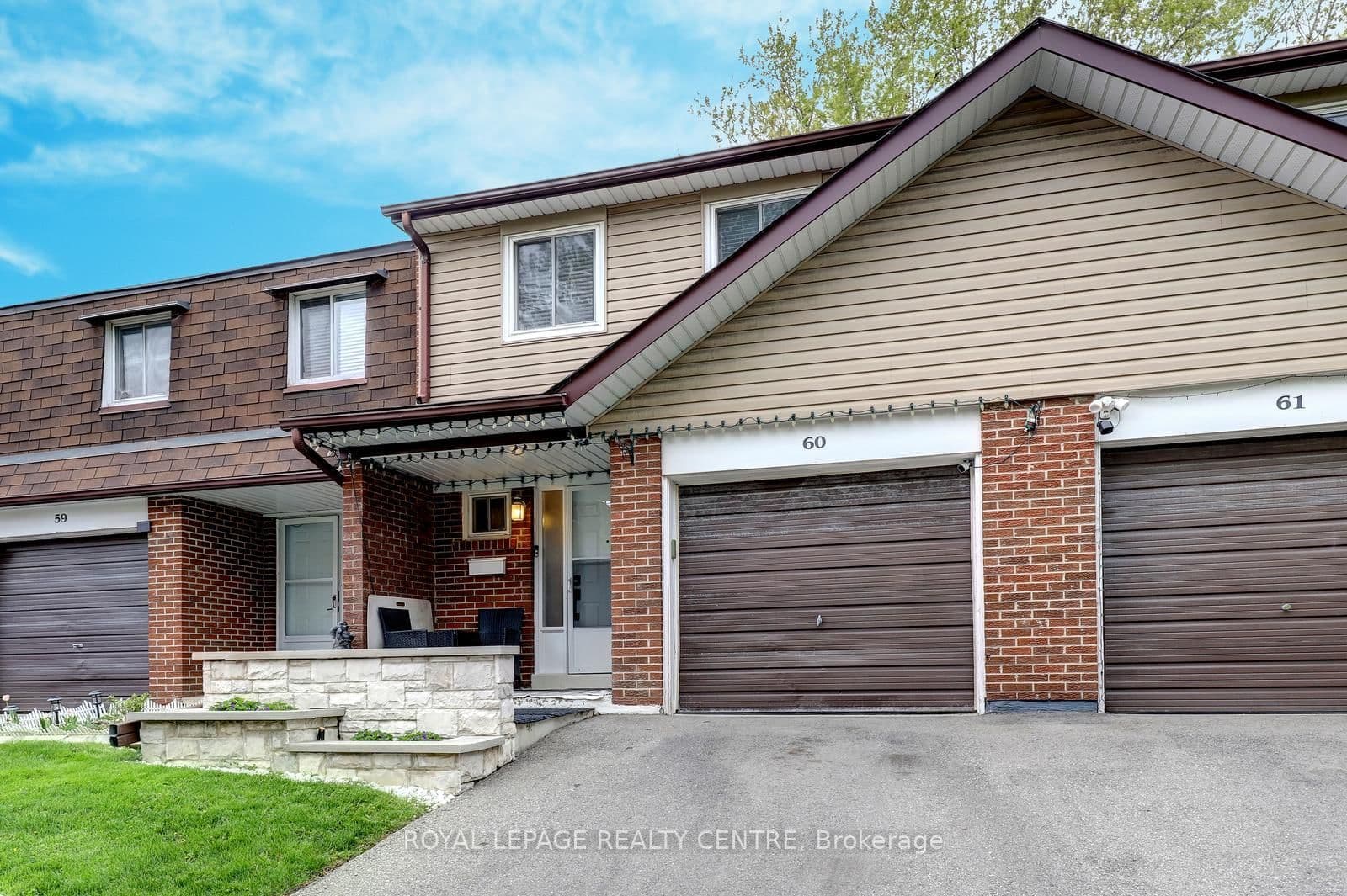 Photo of Cedarglen Gate in Mississauga · Erindale