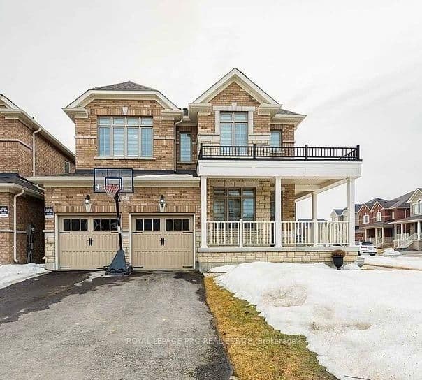 Photo of Ash Hill Avenue in Caledon · Caledon East