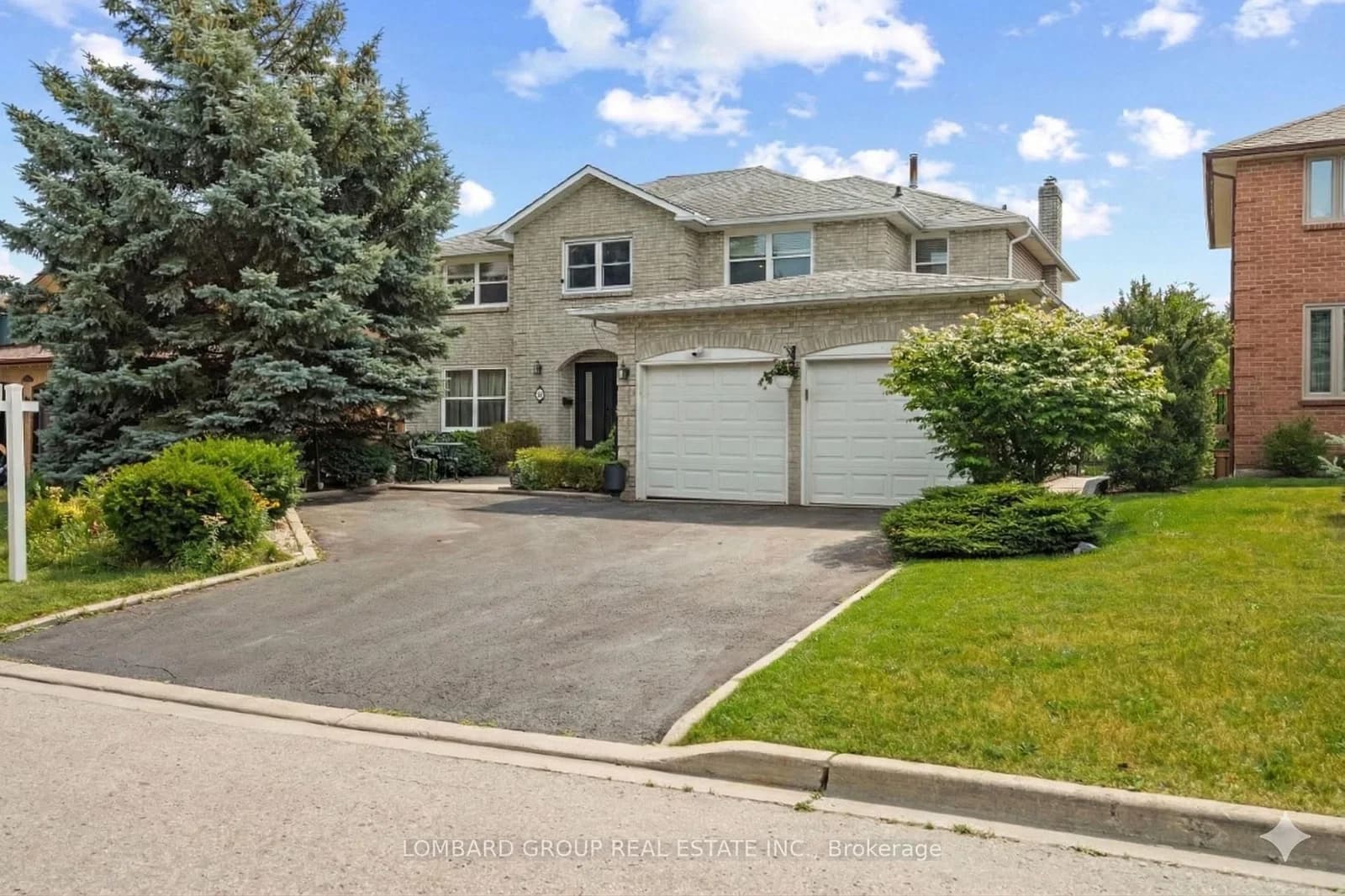 Photo of Whitmore Court in Brampton · Heart Lake West