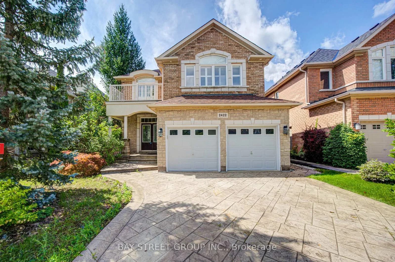 Photo of Hertfordshire Way in Oakville · Joshua Creek