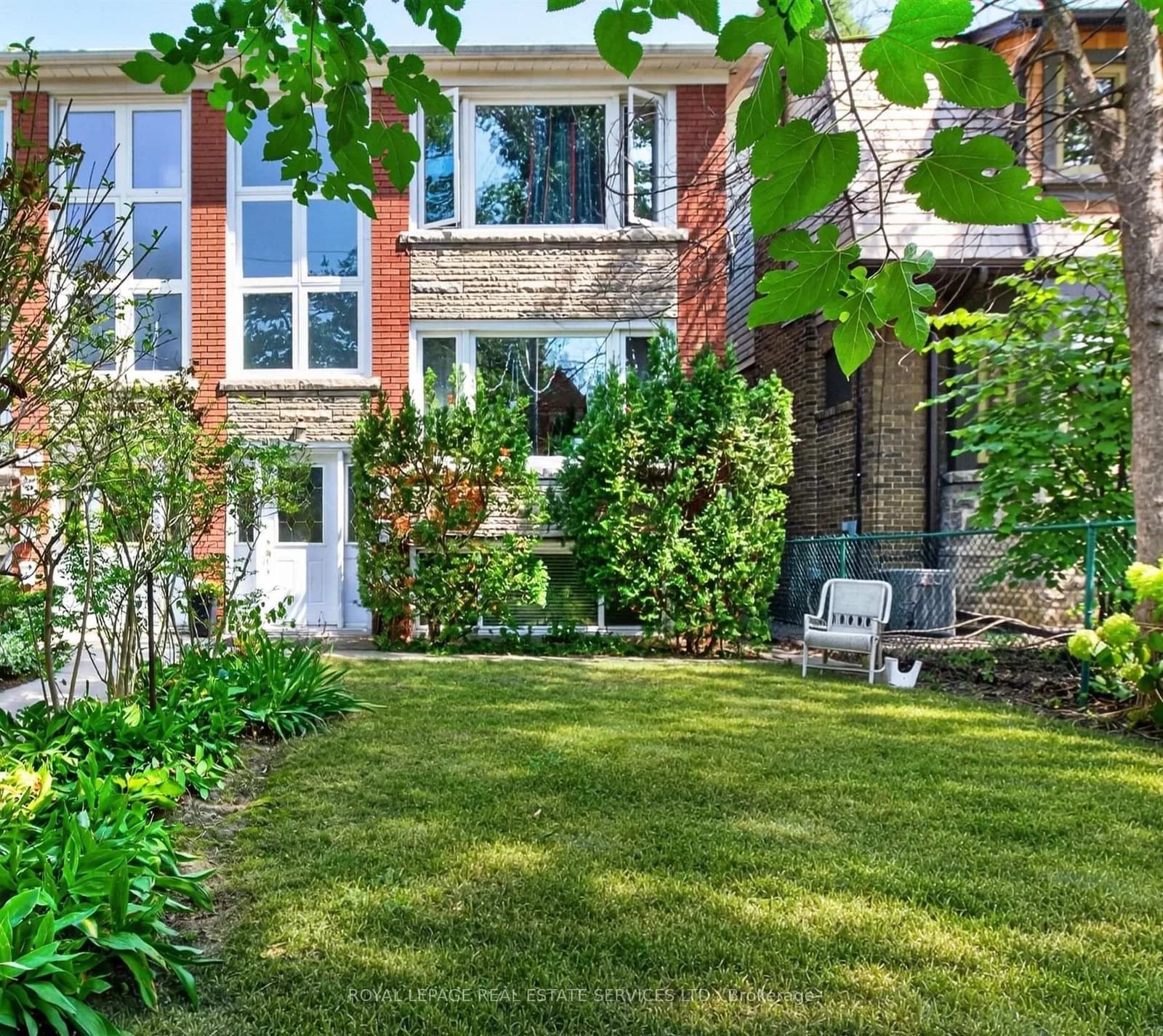 Photo of 151A Evelyn Avenue in Toronto · High Park North