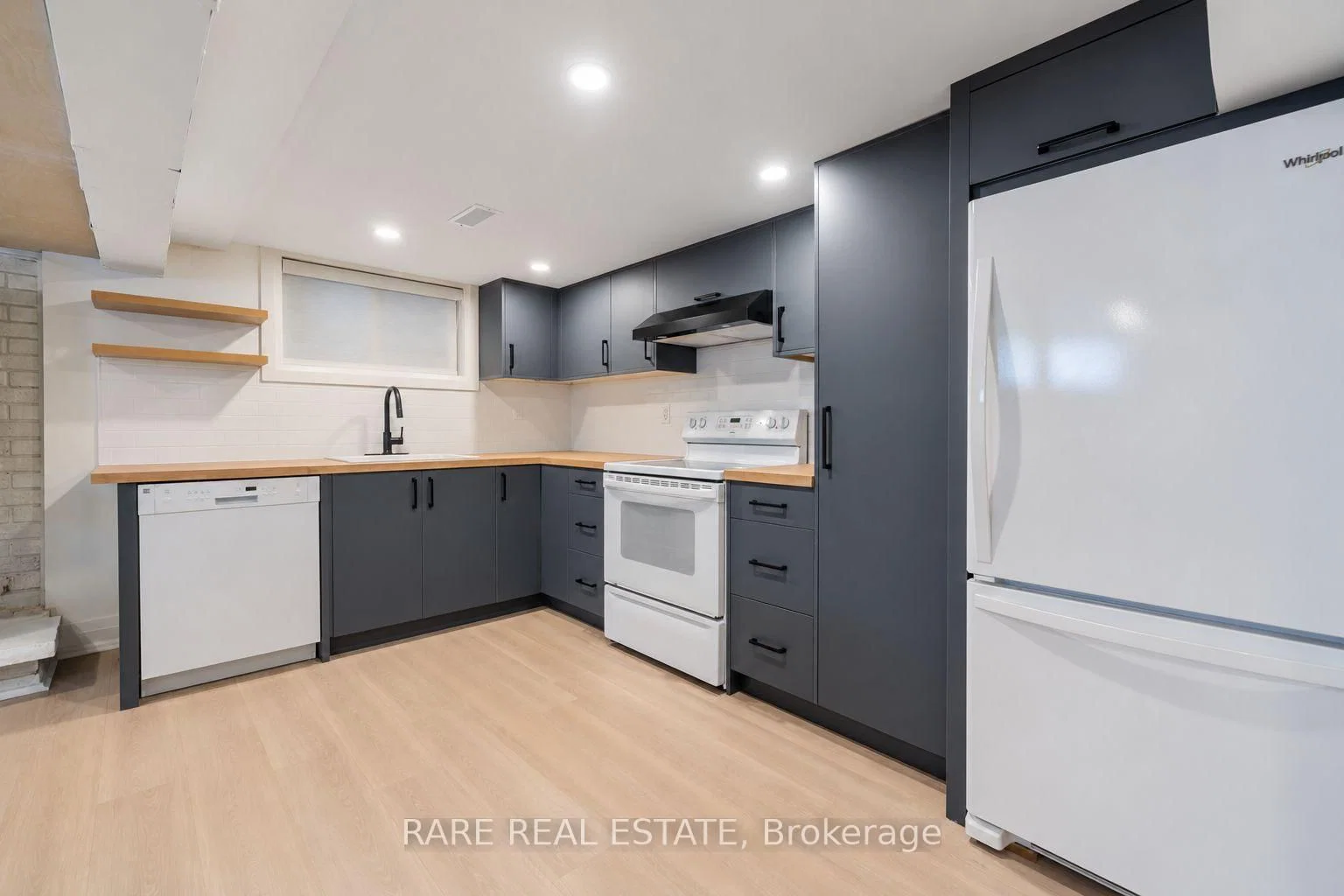 Fairbank Avenue in Toronto · Briar Hill-Belgravia — photo 3