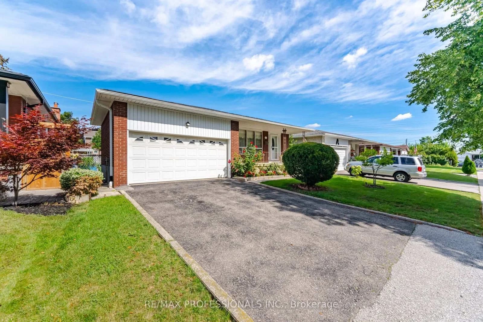 Photo of Earldown Drive in Toronto · Willowridge-Martingrove-Richview