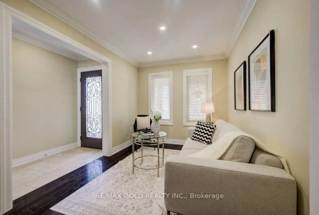 Hepburn Road in Milton · Coates — photo 3