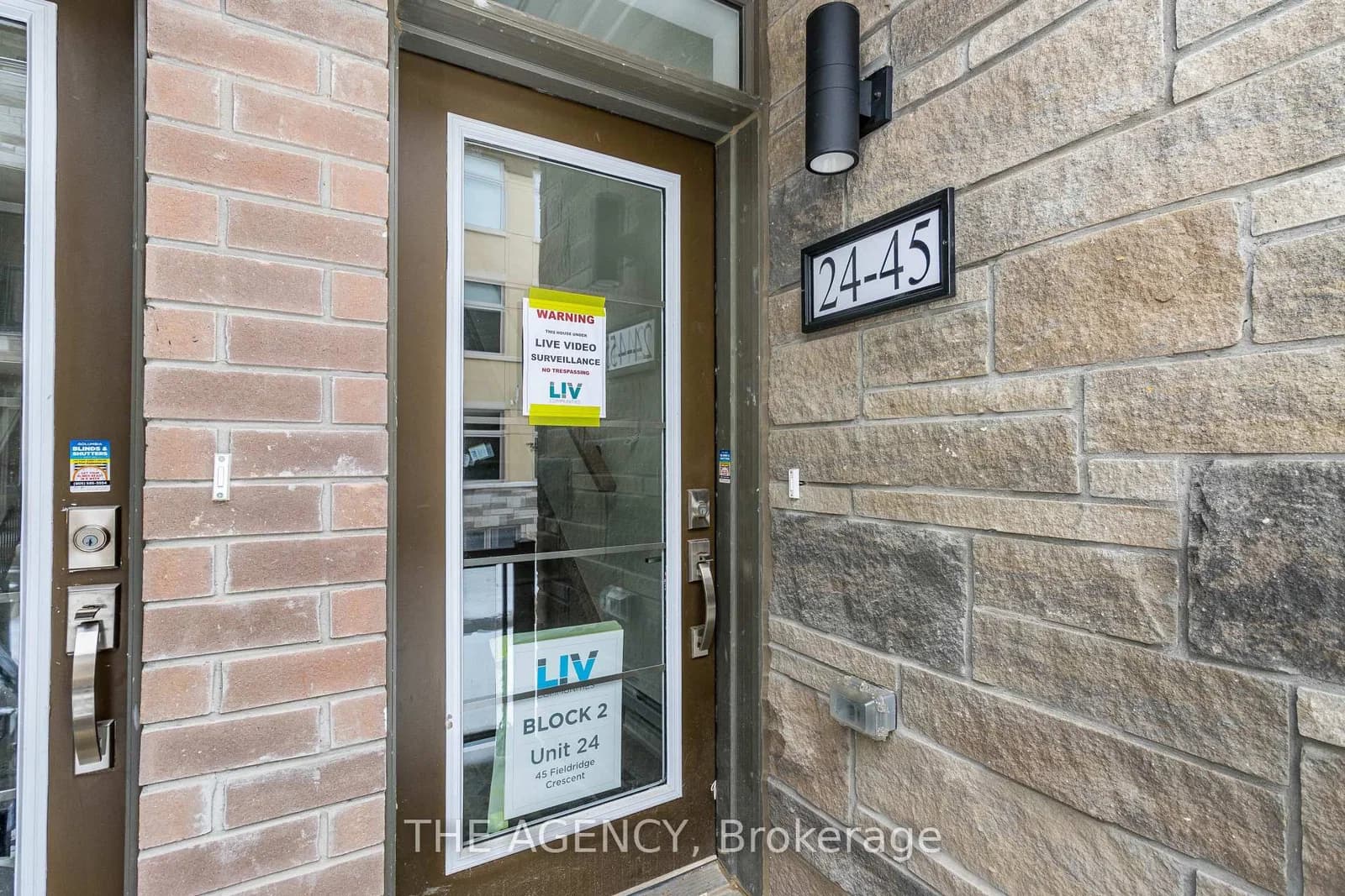 Fieldridge Crescent in Brampton · Sandringham-Wellington North — photo 3