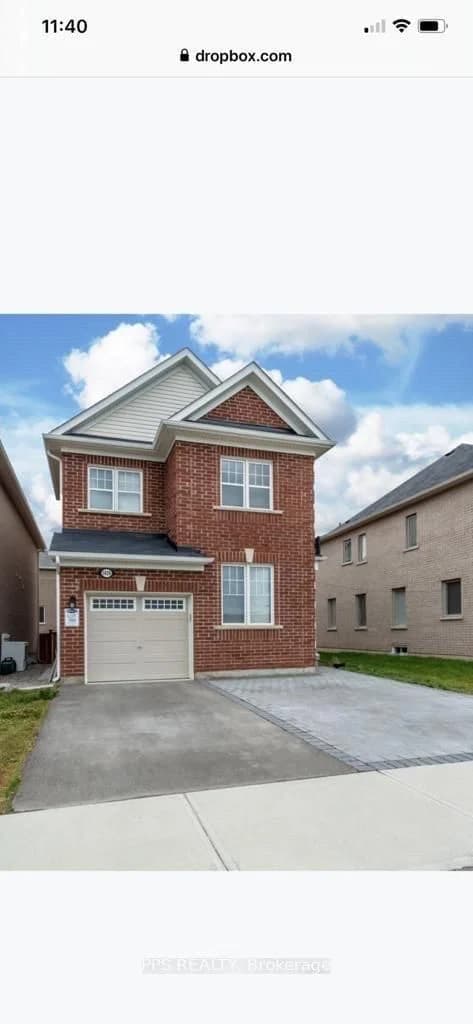 Photo of Leger Way in Milton · Ford