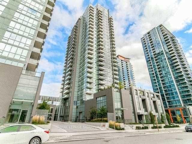 Photo of Four Springs Avenue in Mississauga · Hurontario