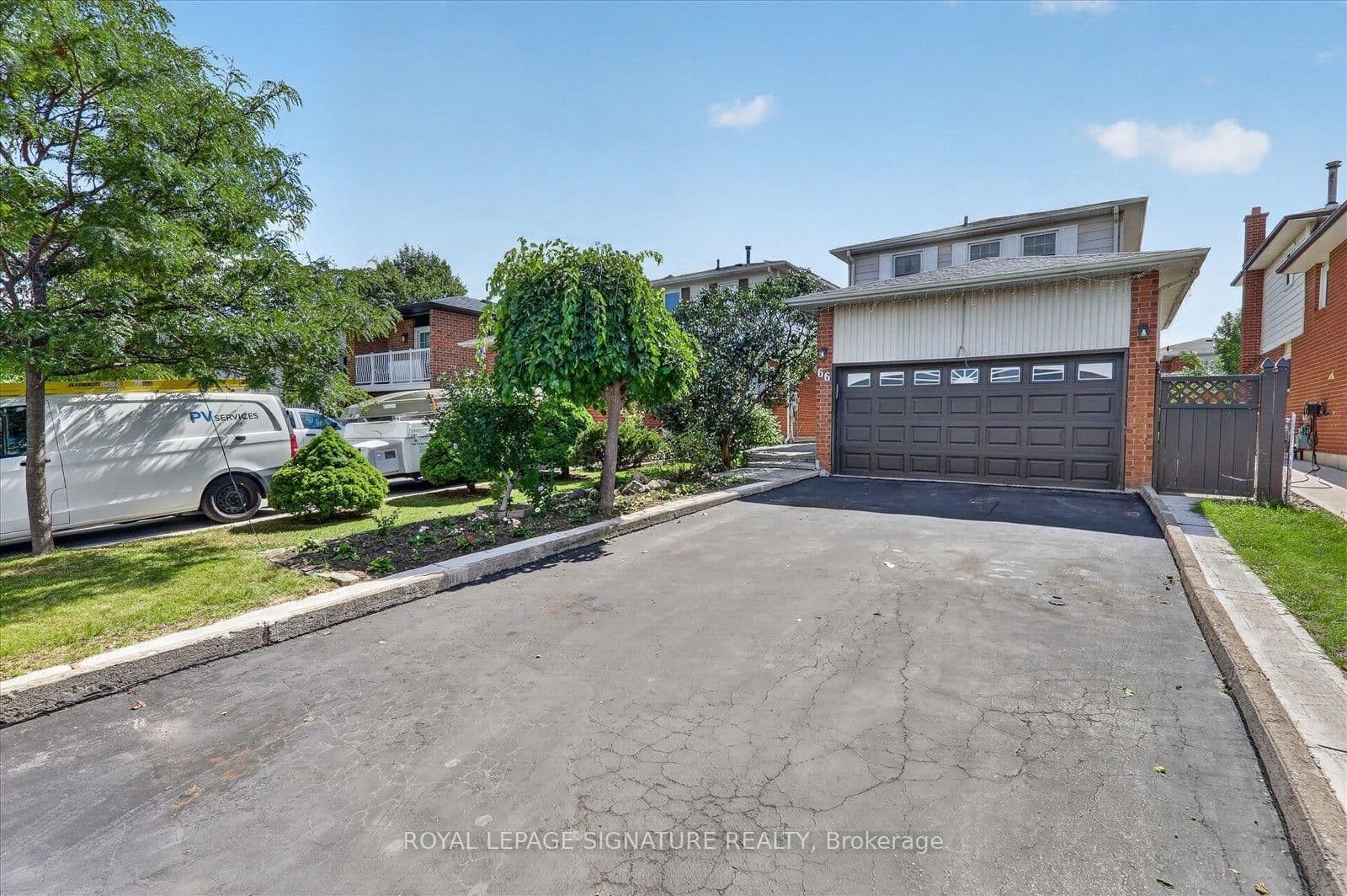Martindale Crescent in Brampton · Brampton West — photo 3
