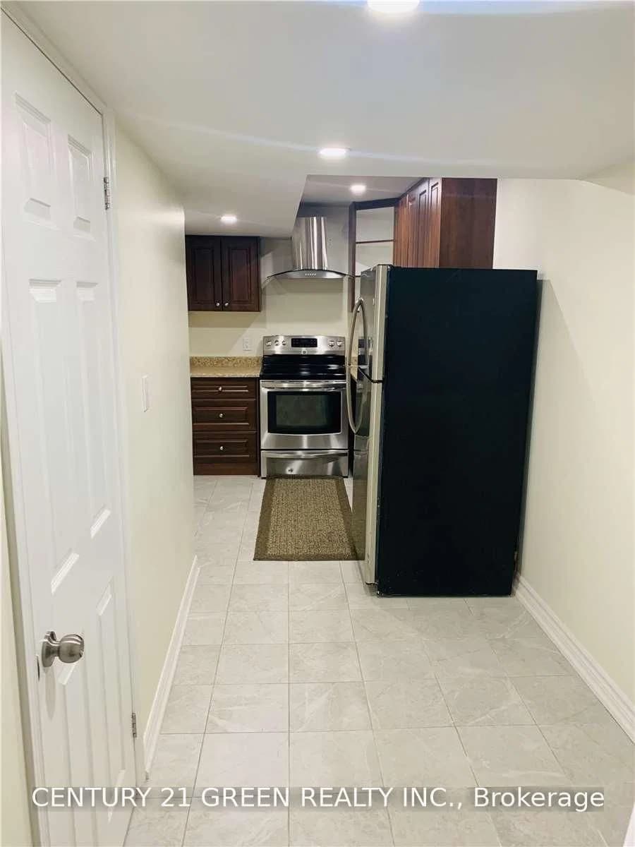 Photo of English Mill Court in Milton · Ford
