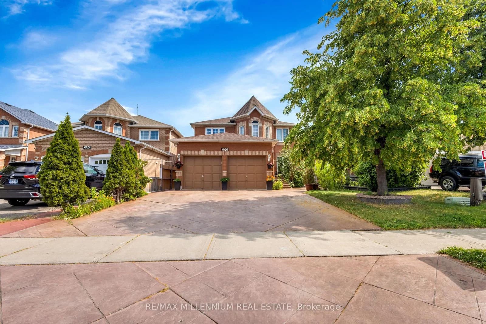 Photo of Mountainberry Road in Brampton · Sandringham-Wellington
