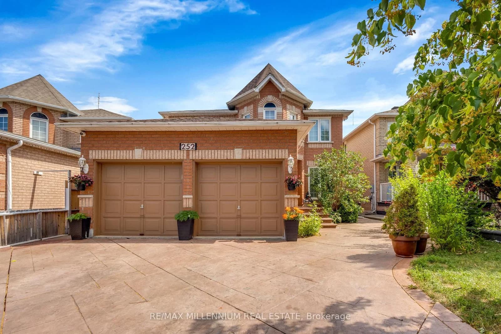 Mountainberry Road in Brampton · Sandringham-Wellington — photo 3