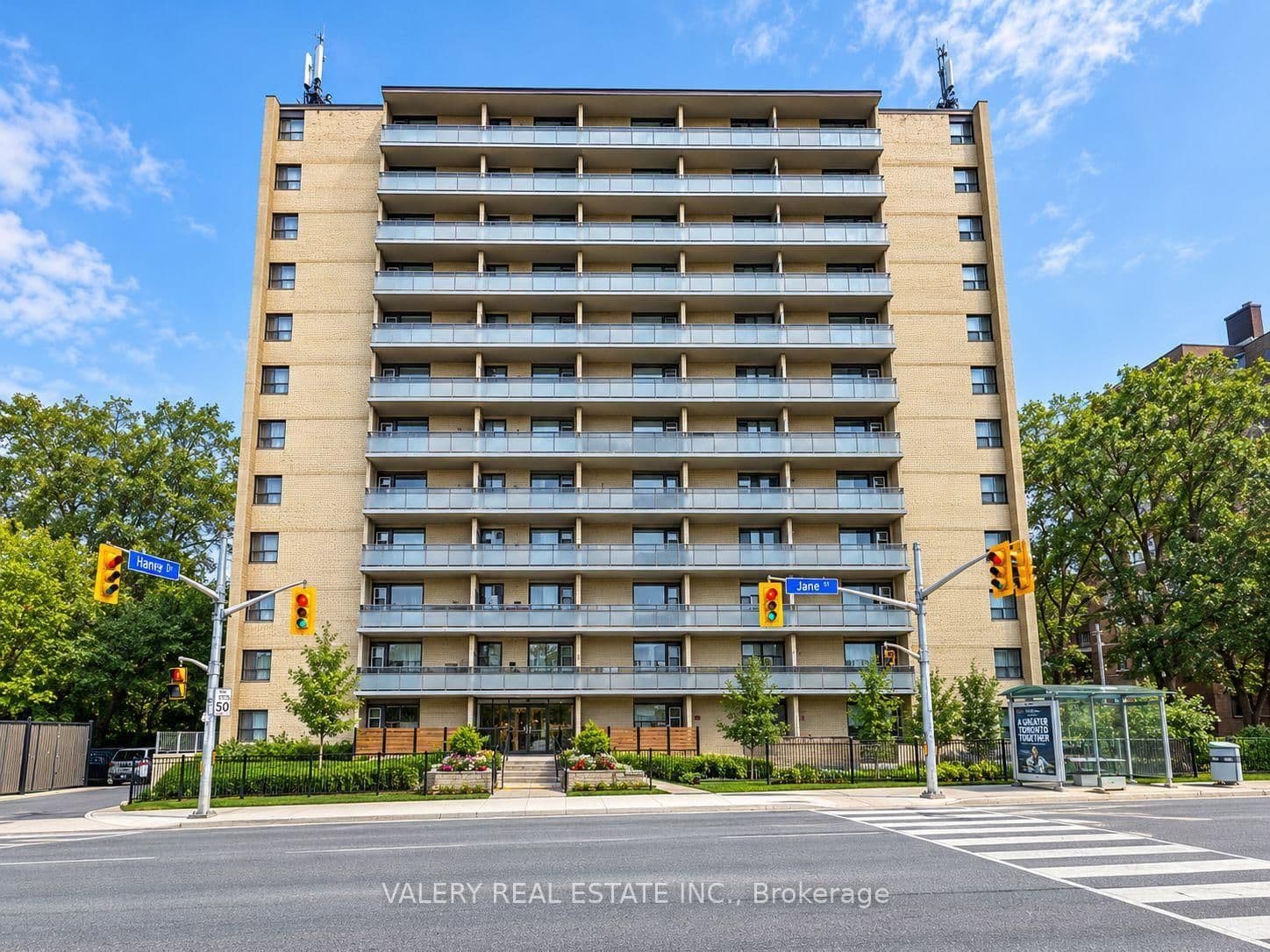 Jane Street in Toronto · Rockcliffe-Smythe