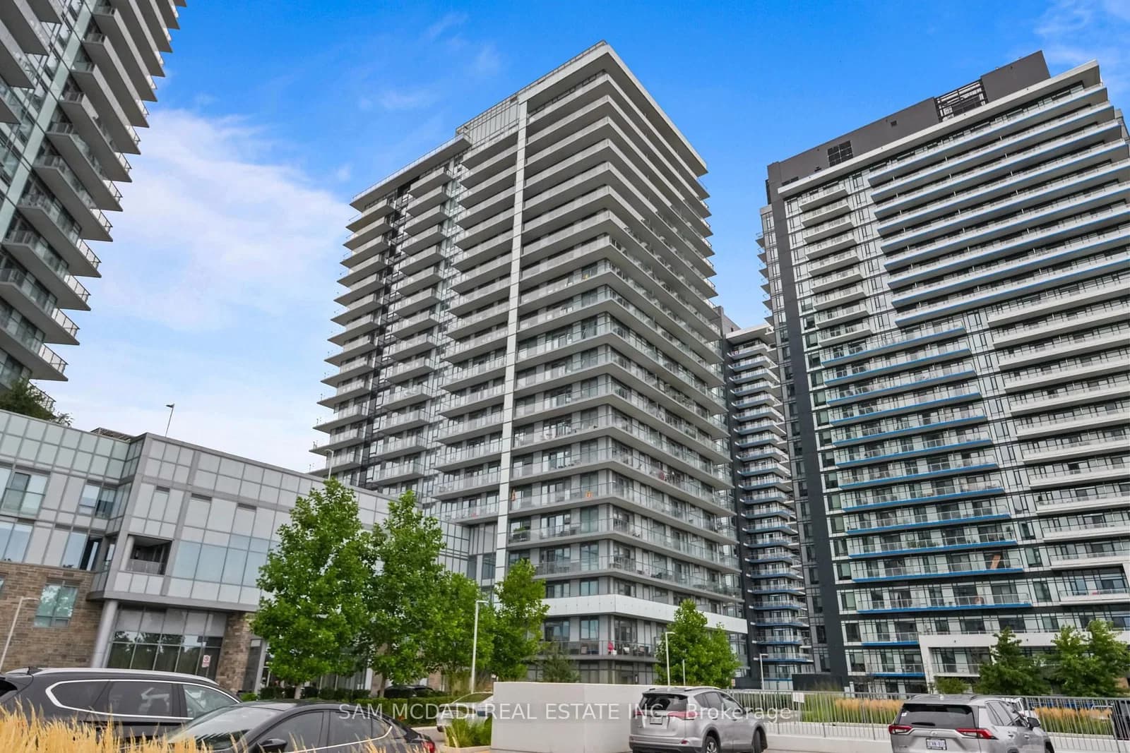Photo of Metcalfe Avenue in Mississauga · Central Erin Mills