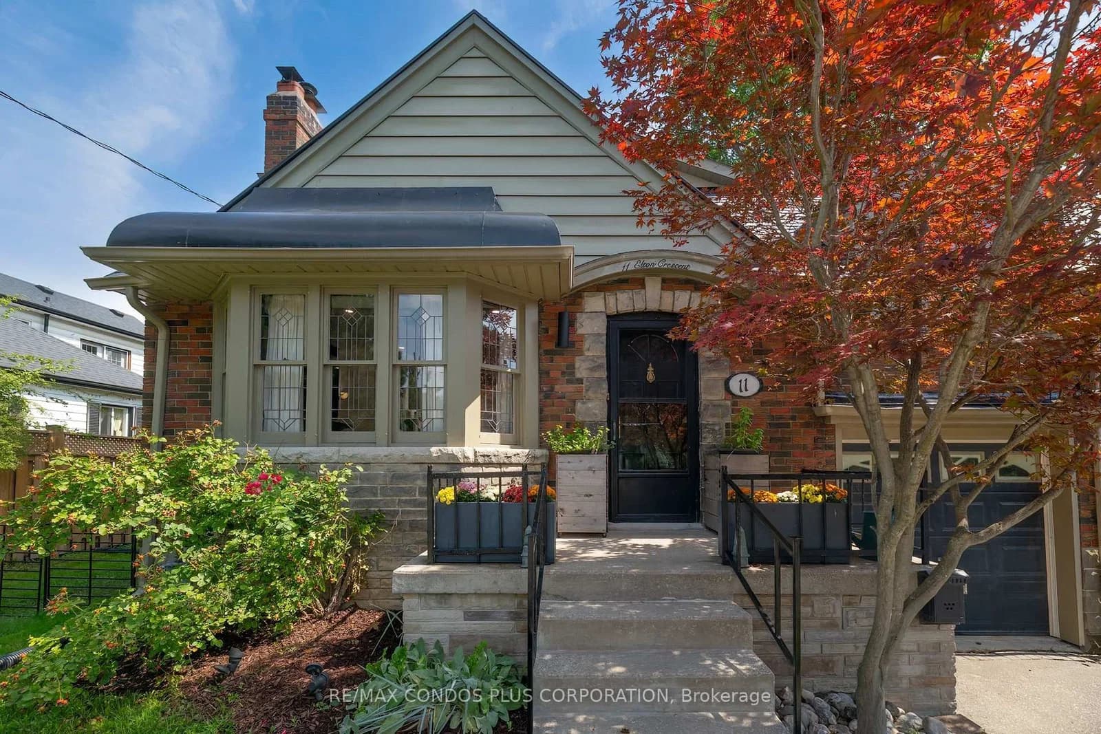 Photo of Elton Crescent in Toronto · Long Branch