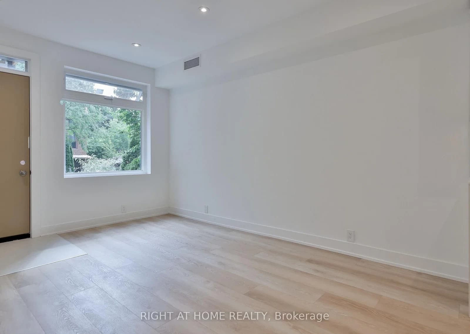 Photo of Indian Grove-Main Floor in Toronto · High Park North