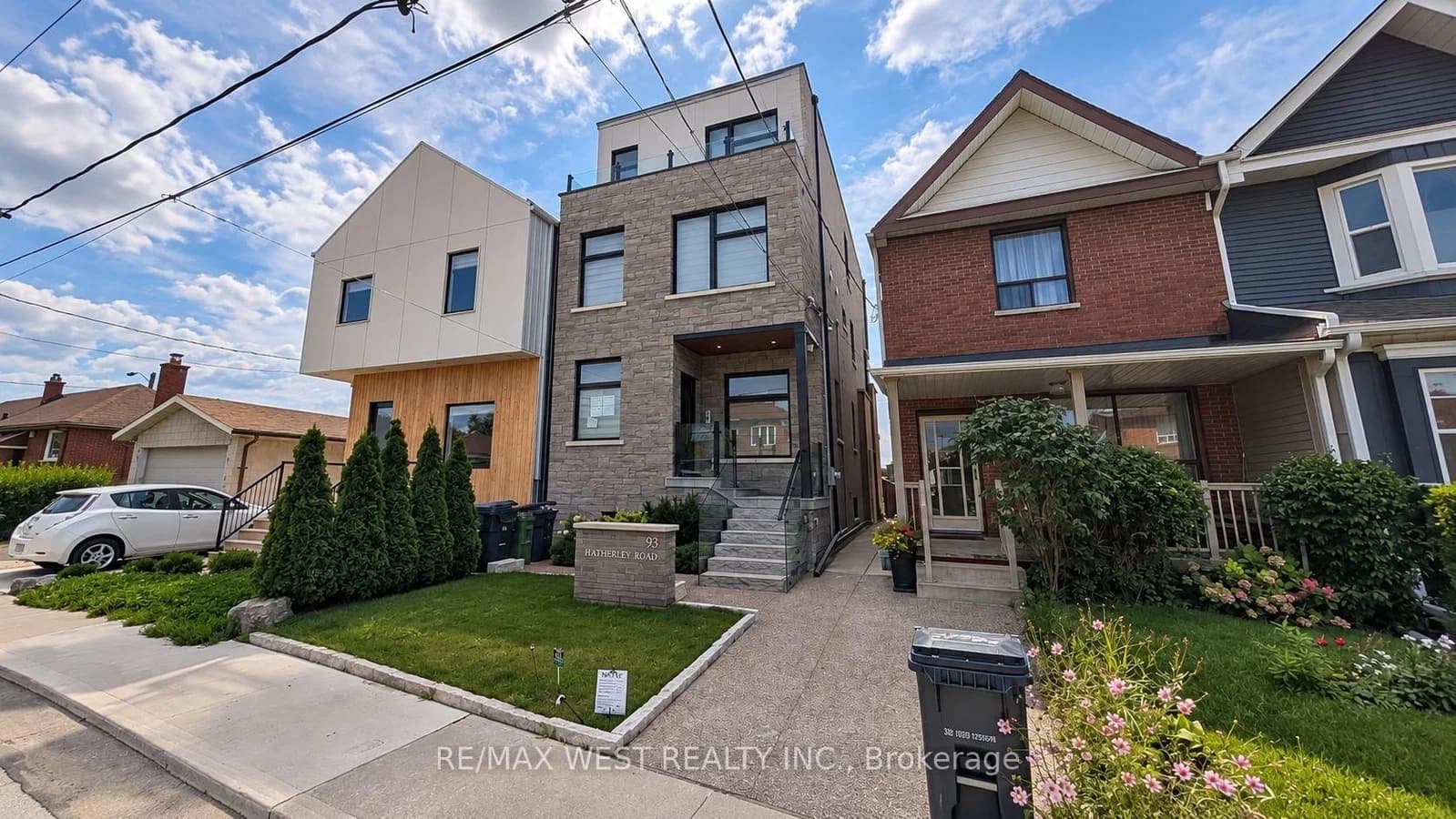 Photo of Hatherley Road Floor in Toronto · Caledonia-Fairbank