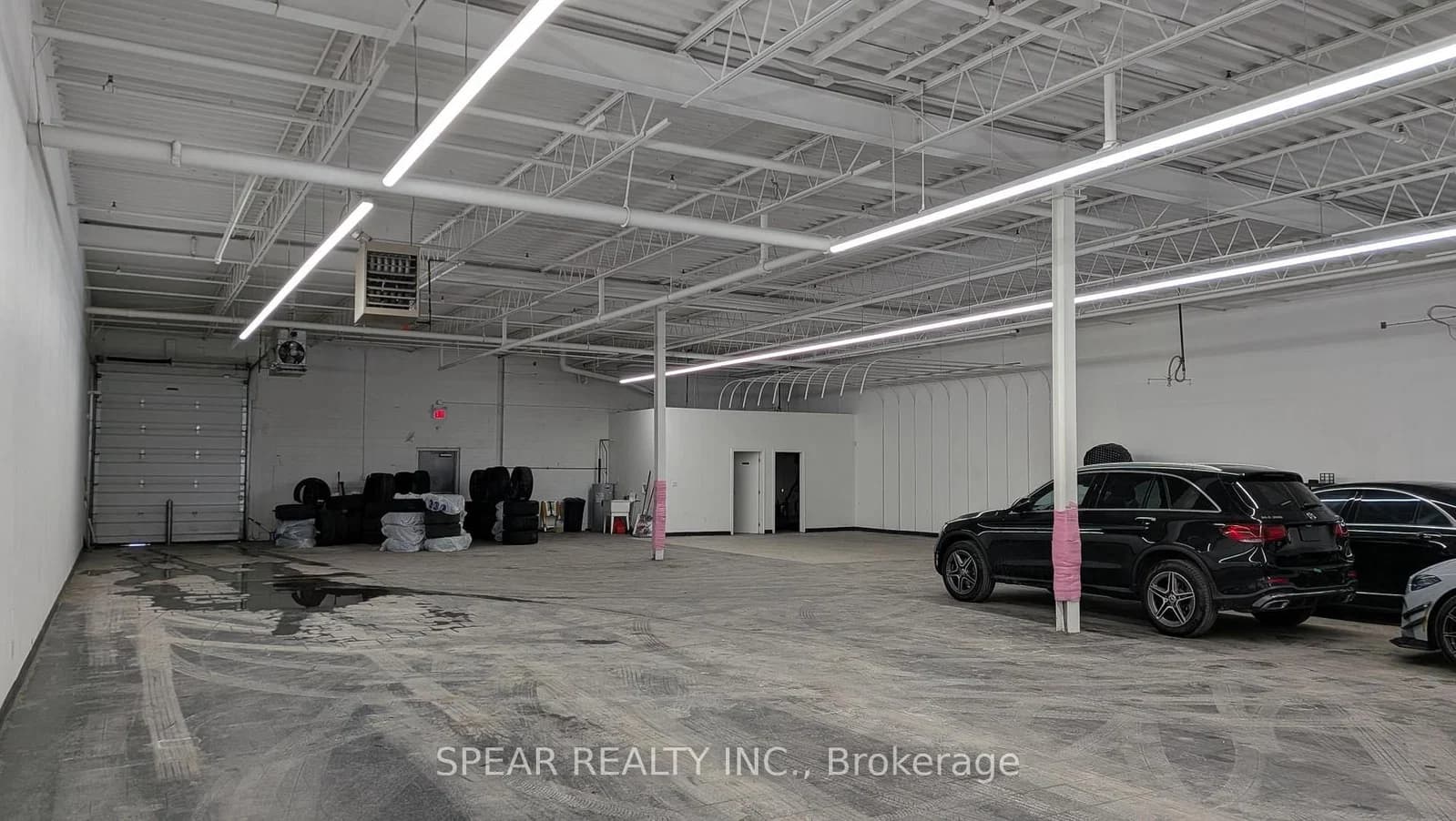 Keele Street-16 in Toronto · York University Heights — photo 3