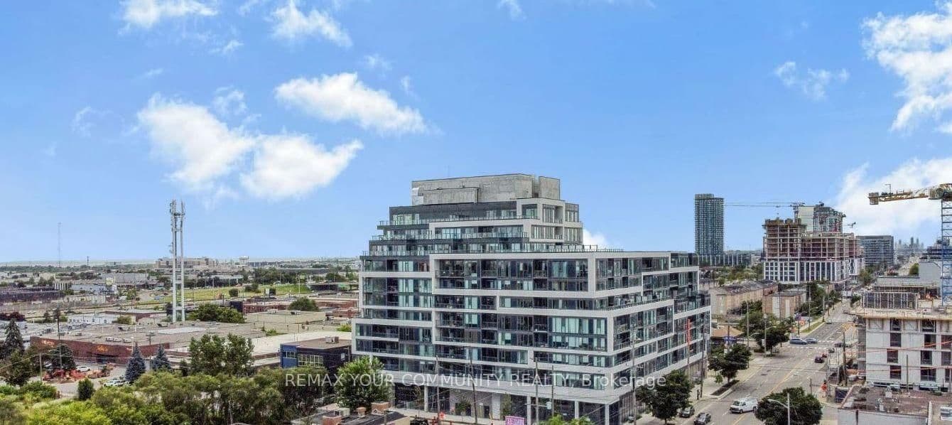 Photo of The Queensway in Toronto · Stonegate-Queensway