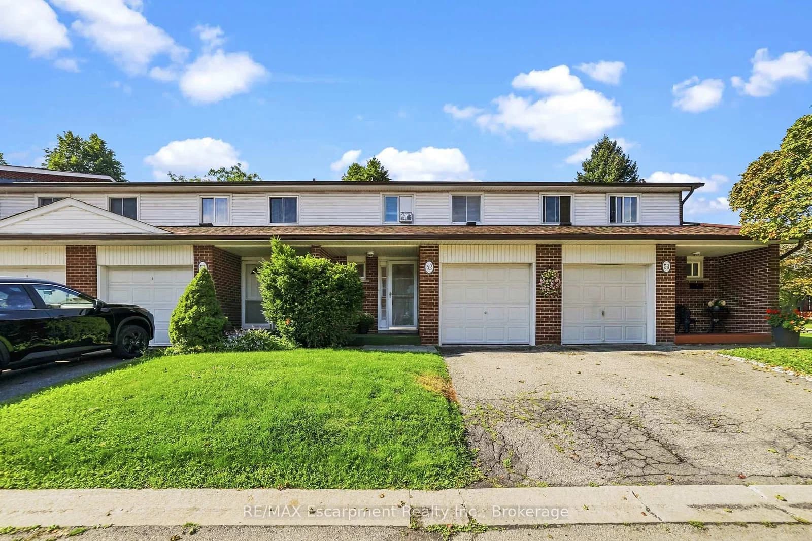 Photo of Bromsgrove Road in Mississauga · Clarkson