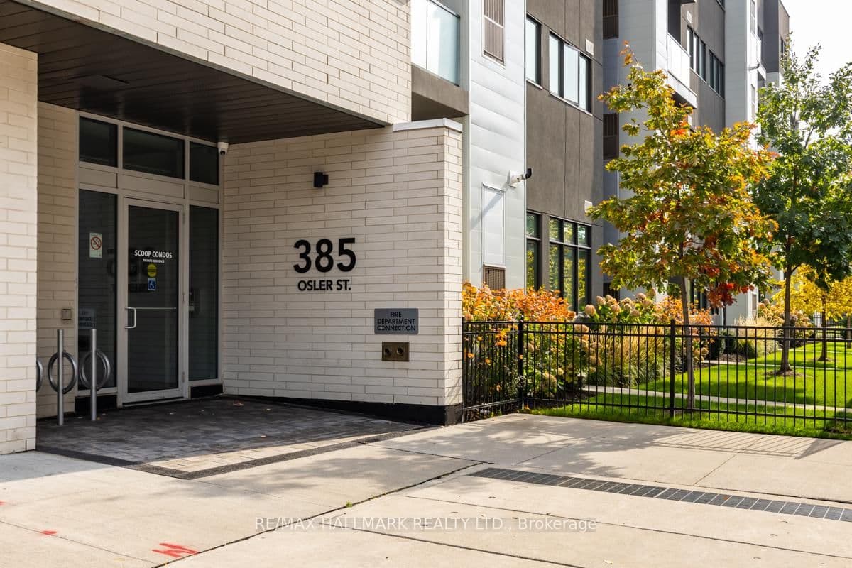Osler Street in Toronto · Weston-Pellam Park — photo 3