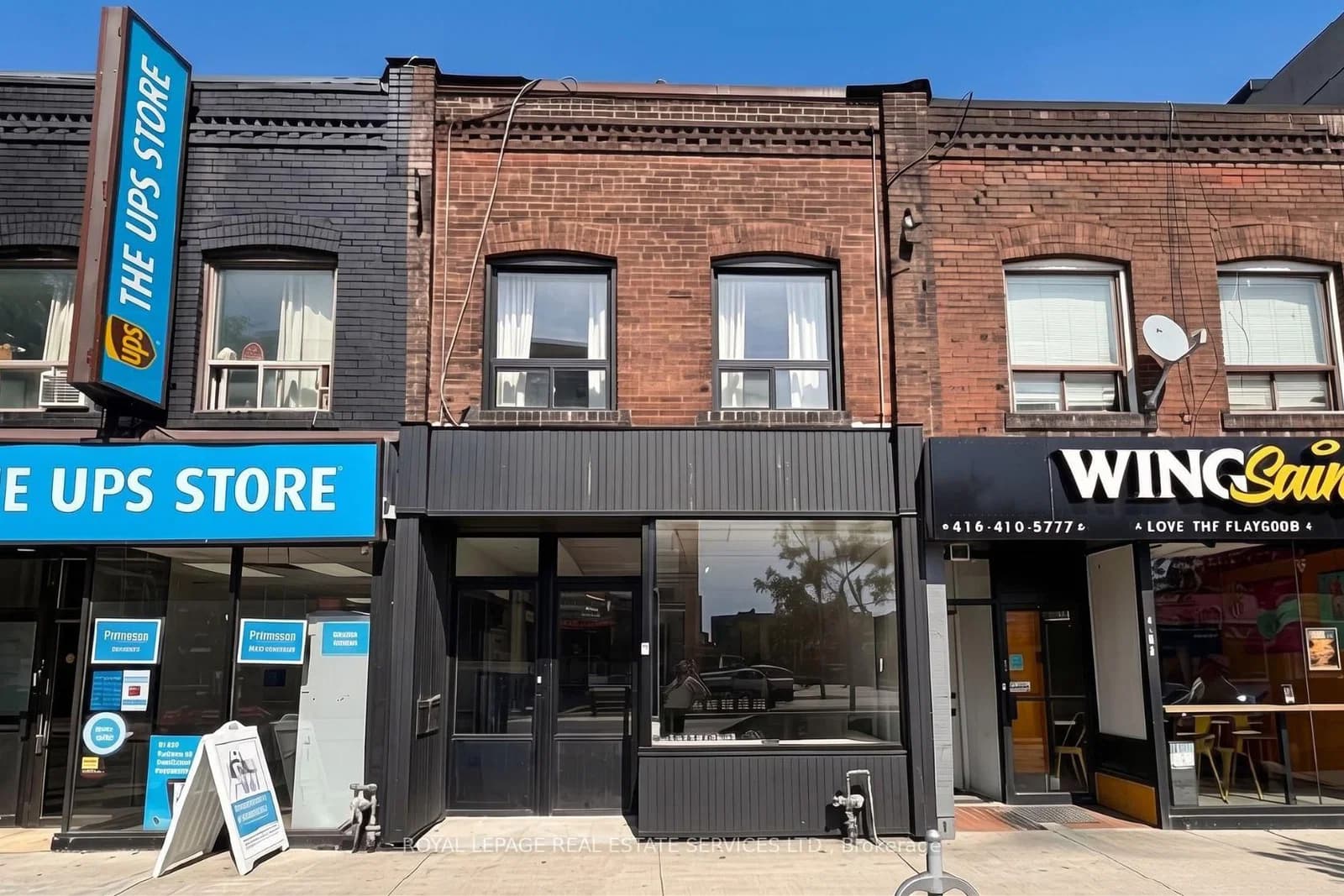 Photo of 1752A St. Clair Avenue Floor in Toronto · Weston-Pellam Park