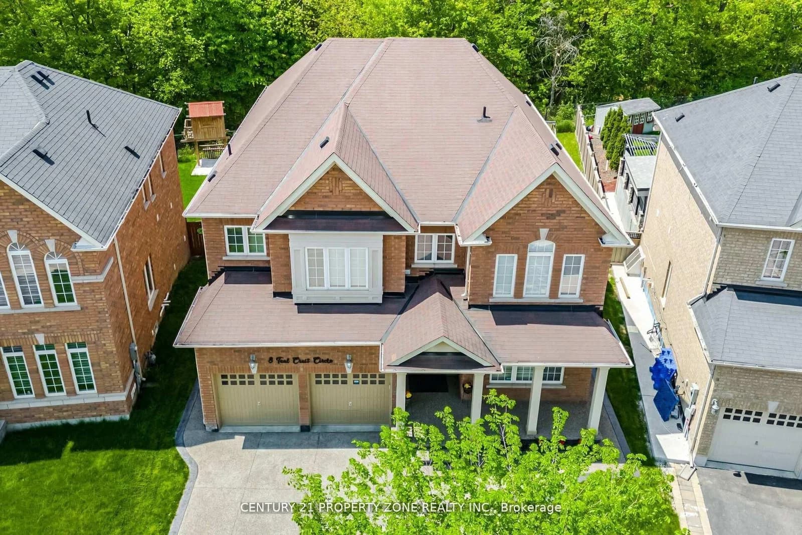 Teal Crest Circle in Brampton · Credit Valley — photo 3