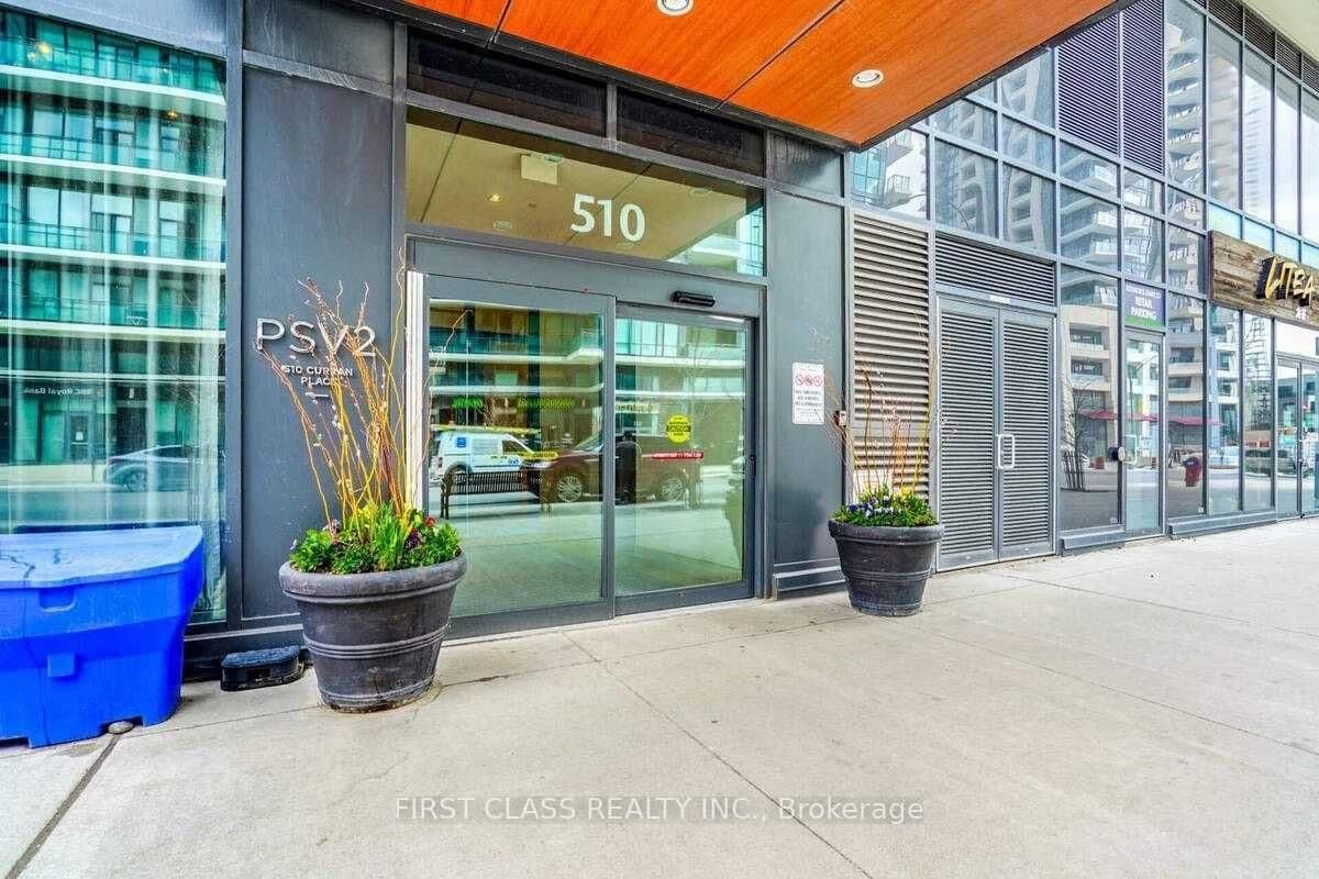 Curran Place in Mississauga · Creditview — photo 2