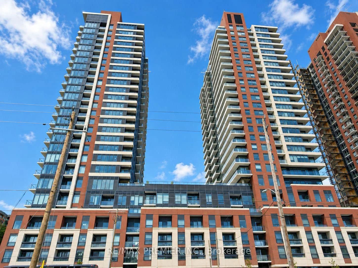 Photo of Eglinton Avenue in Toronto · Humber Heights