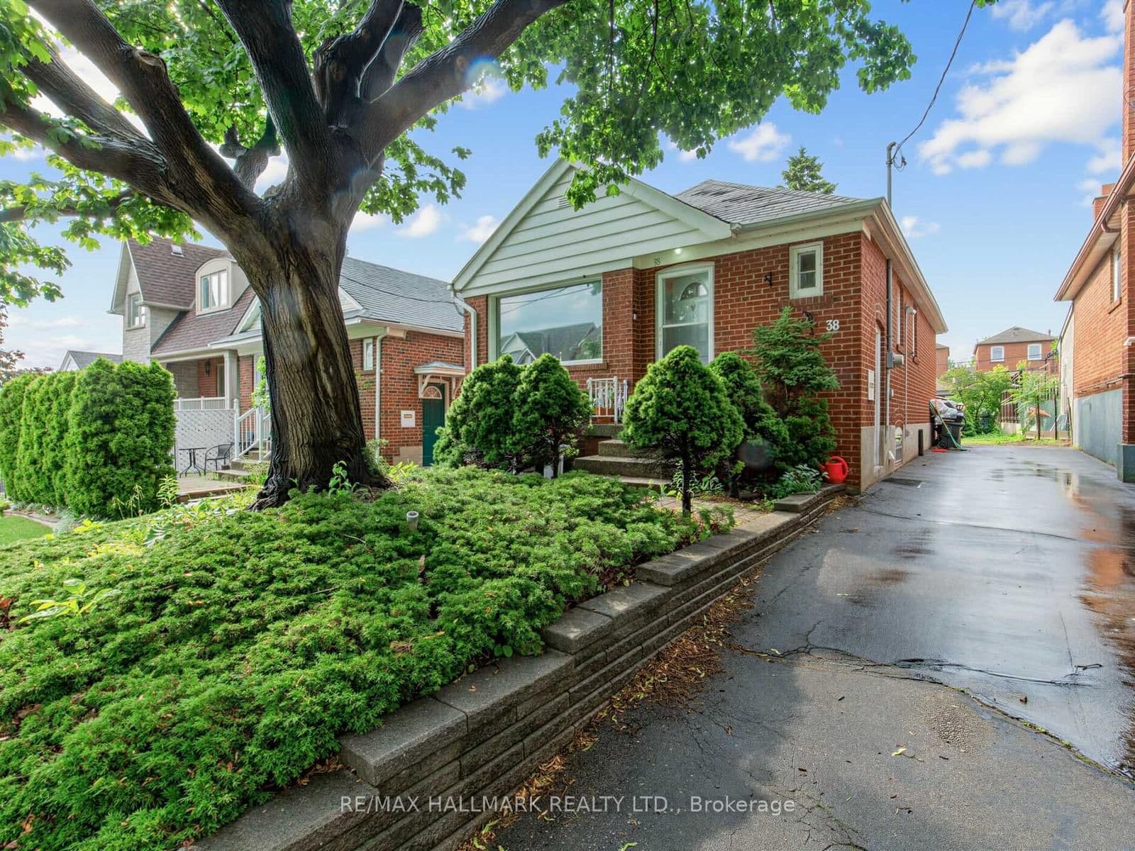 Photo of Ypres Road in Toronto · Keelesdale-Eglinton West